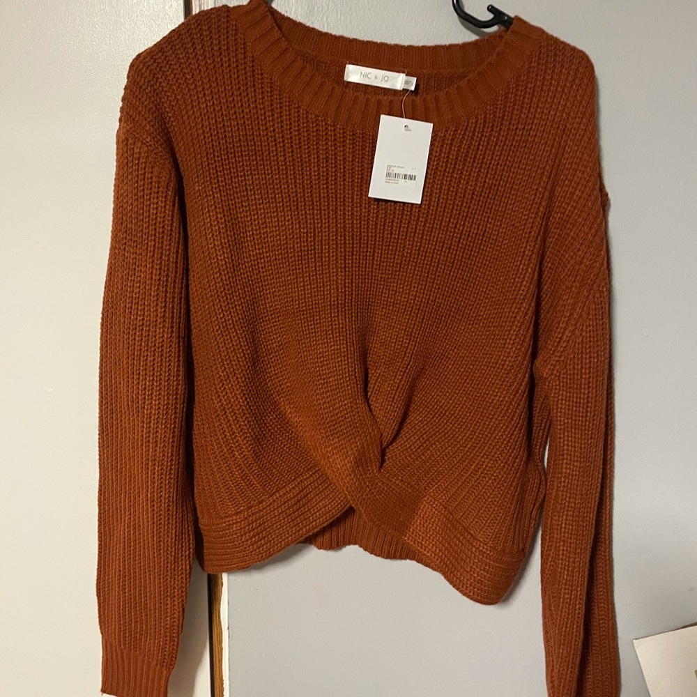 Crop sweater